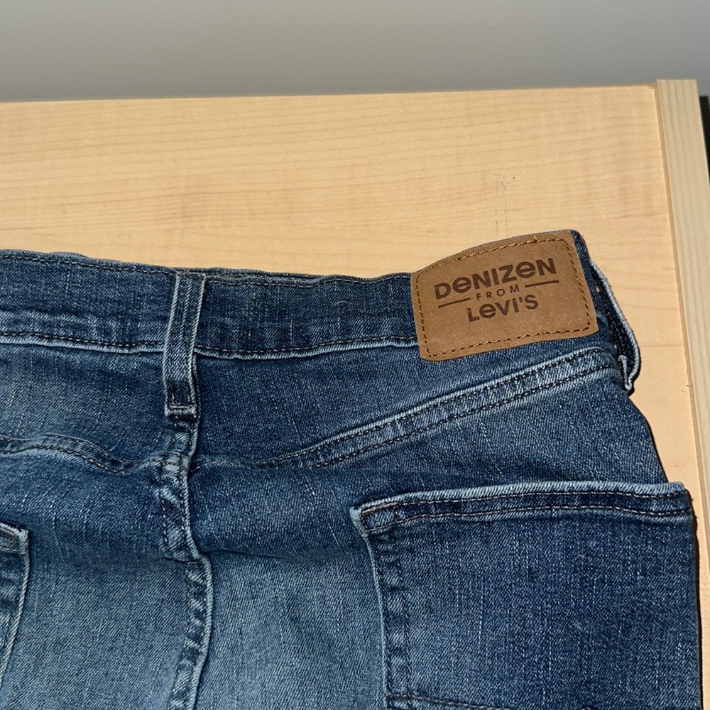 Denizen from Levi’s 208 Regular Taper jeans